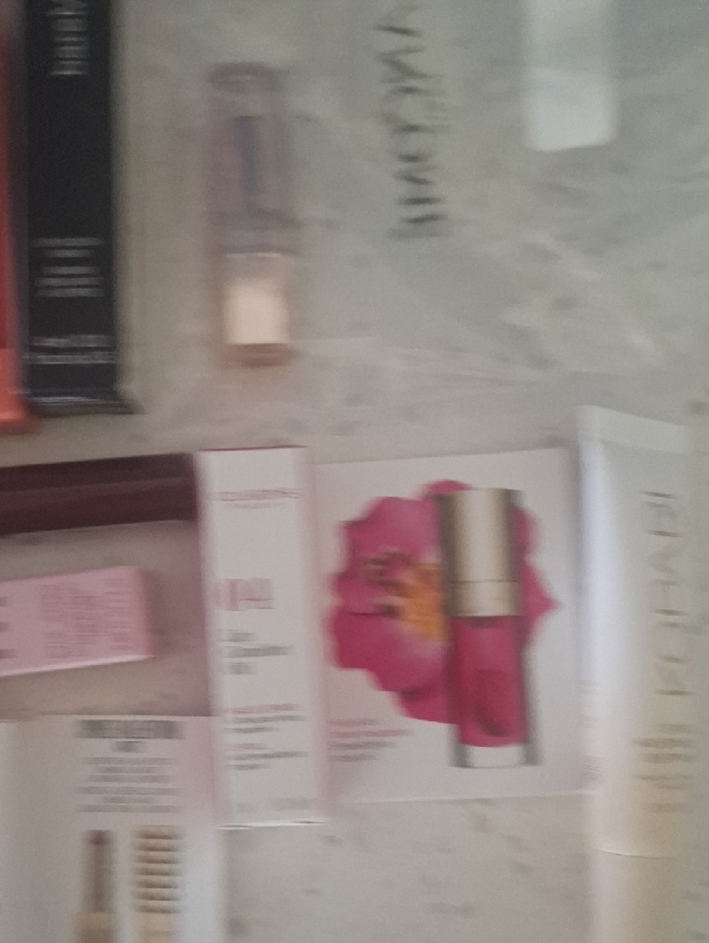 Perfect Pout Bundle - Picture 5 of 8